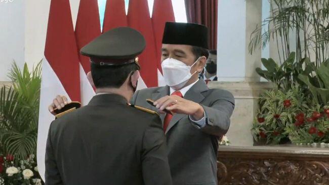 Jokowi Perintahkan Kapolri Copot Kapolda yang Tak Kawal Investasi