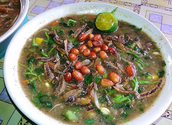 Bubur Pedas yang Wajib Ada dihidangan Buka Puasa