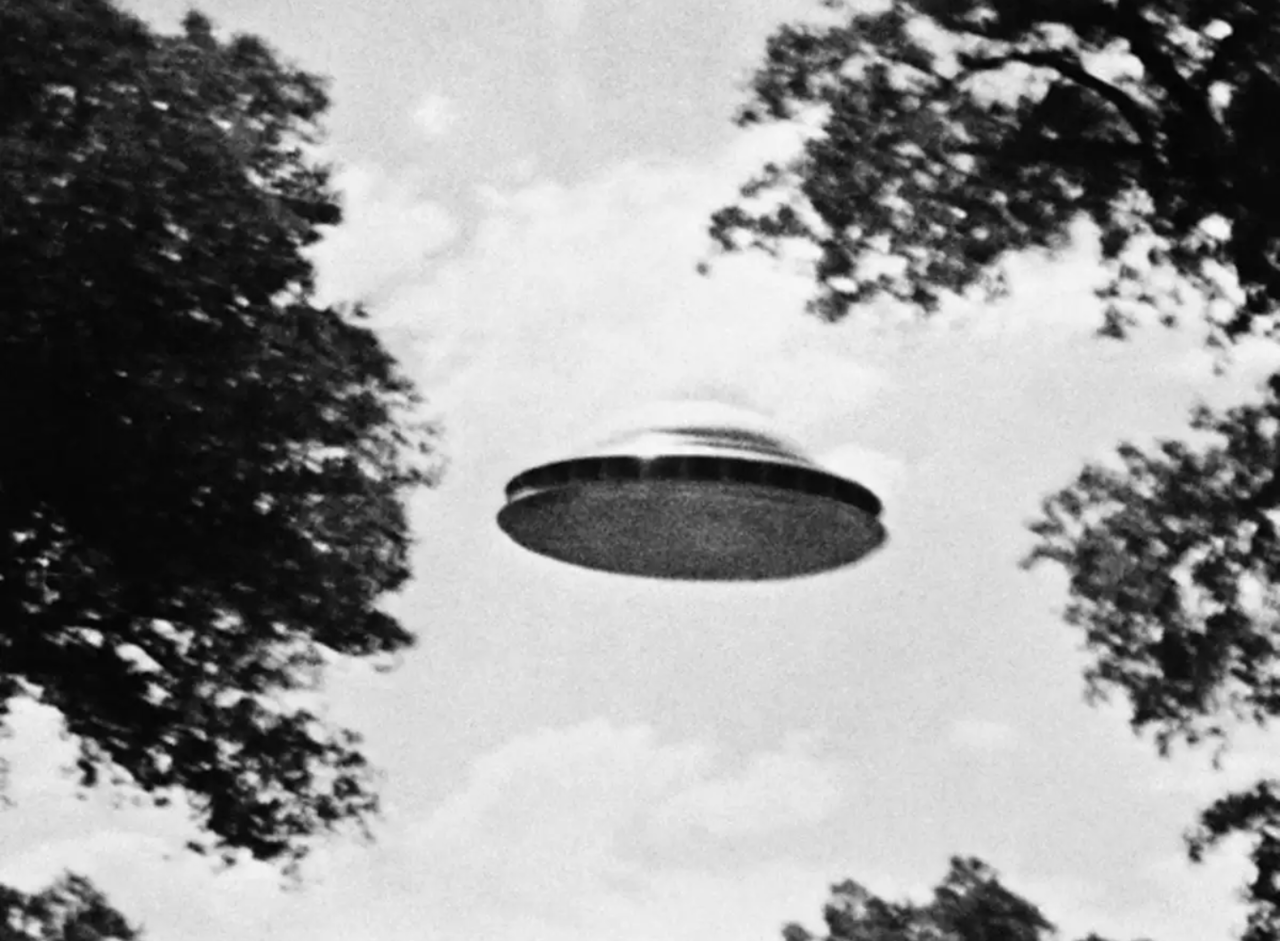 Ditutupi ? Misteri Insiden Pesawat 'UFO' Tabrak Kereta Barang Di Paintsville