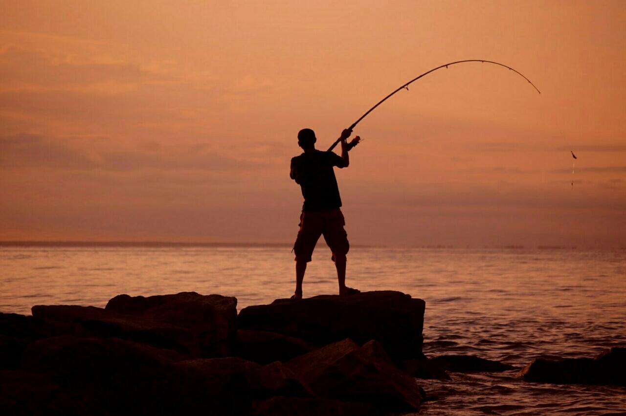 Suka Duka Pemancing 
&#91;kumpulan cerpen kisah para pemancing&#93;