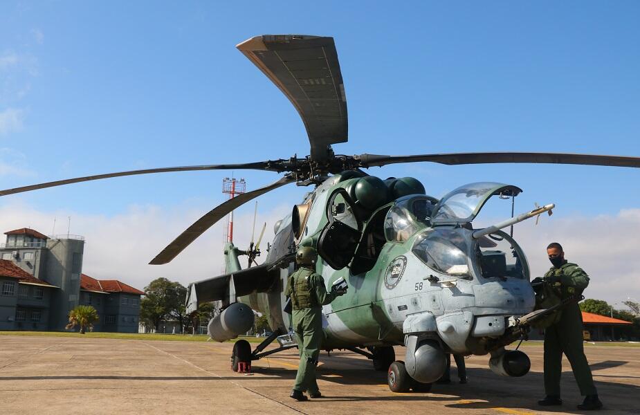Meski Belum Genap 15 Tahun Bertugas, Brazil Tetap Bertekad Pensiunkan Dini Mi-35M