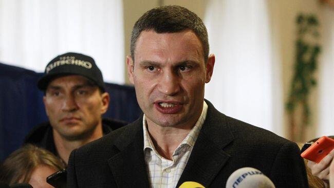 Rusia Menggila, Mantan Juara Tinju Klitschko Siap Angkat Senjata