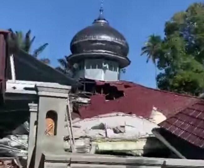 Data Sementara PMI Pasbar: 3 Orang Meninggal, 60 Luka dan 5 Ribu Jiwa Mengungsi