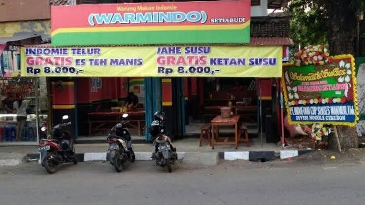 4 Alasan Kenapa Mie Instan di Warung Pinggir Jalan Lebih Enak dari Bikinan Sendiri