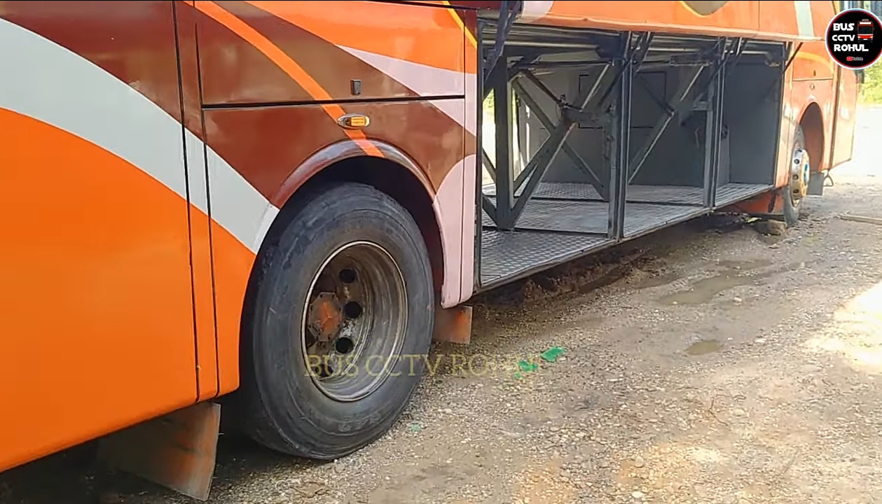 Rombakan Gila OH 1113, Jetbus 3+ HDD Spaceframe!