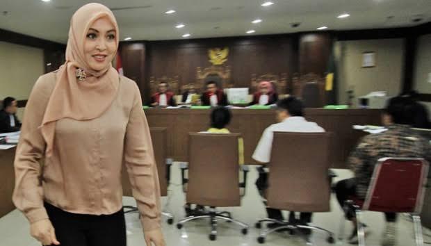 Serba Serbi Angelina Sondakh, Wanita Cantik Yang Baru Bebas Dari Penjara