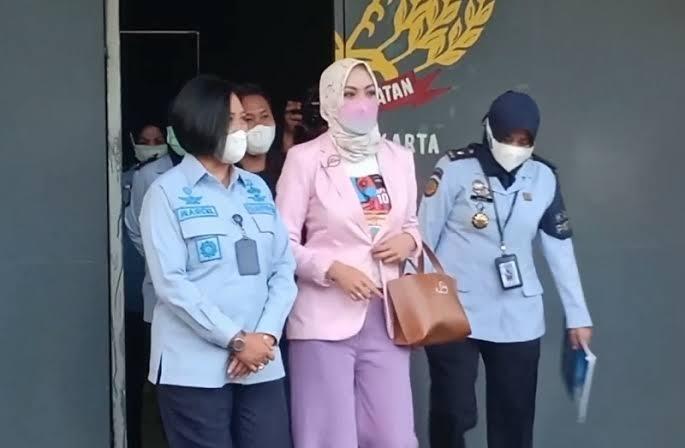 Serba Serbi Angelina Sondakh, Wanita Cantik Yang Baru Bebas Dari Penjara