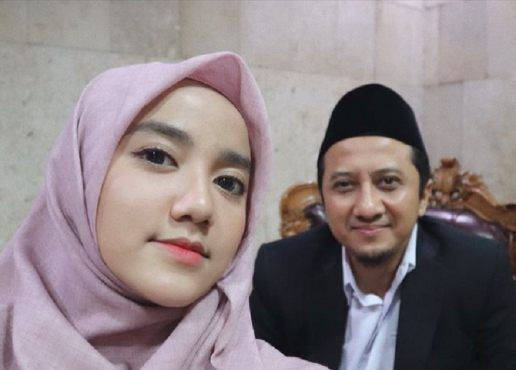 Serba Serbi Wirda Mansur, Kata Netizen Ayah Dan Anak Hobi Menipu!