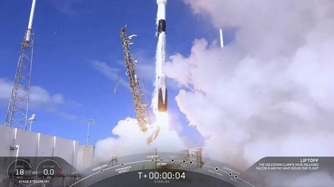 SpaceX Kirim Satelit, Elon Musk Balas Sindiran Bos Antariksa Rusia Tentang Sapu Sihir