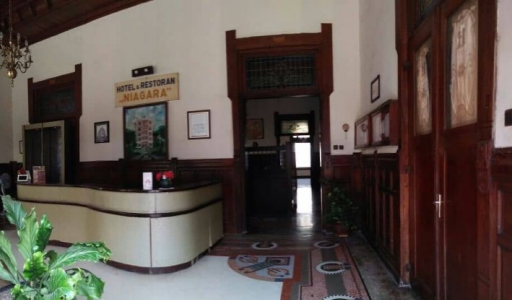 Hotel berhantu legendaris di malang: HOTEL NIAGARA
