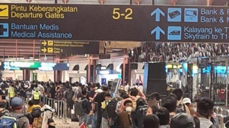 Peraturan Terbaru Perjalanan Udara dan Darat, Tidak Perlu Tes PCR dan Antigen