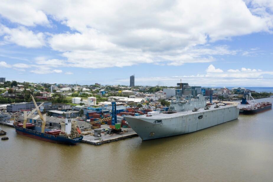 HMAS Adelaide Mati Listrik, Membuat Kapal Terdampar di Tonga Selama Berminggu-minggu