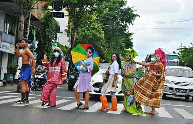 Hampir Celaka Saat Berfoto di Tugu Yogyakarta, Wisatawan Harus Taati Aturan