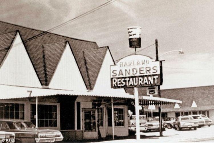 Si Kakek Tua Penemu KFC &quot;Kolonel Sanders&quot; : Waktu Sukses Tiap Orang Itu Beda-beda!