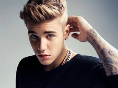 Artis Hollywood Yang Pernah Ditolak Cintanya đ˘