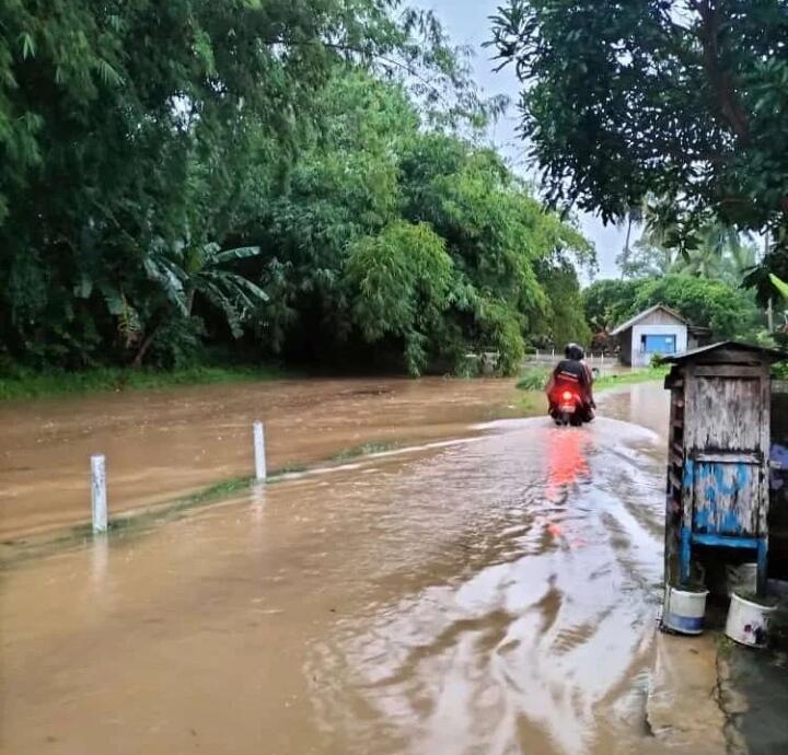 Banjir Kebumen - Purworejo : Drama Evakuasi Sapi sampai Lalu Lintas Macet