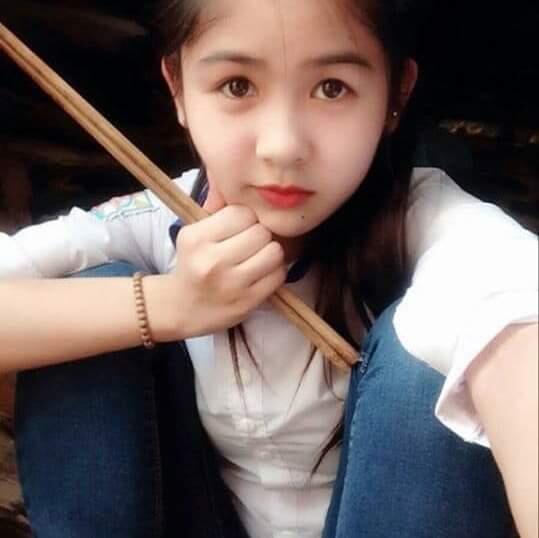 Ada Yang tau nama cewek Thailand Ini??????????????
