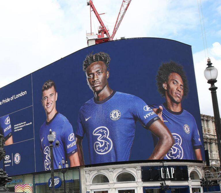 Susul Three, Hyundai Resmi Tinggalkan Chelsea FC