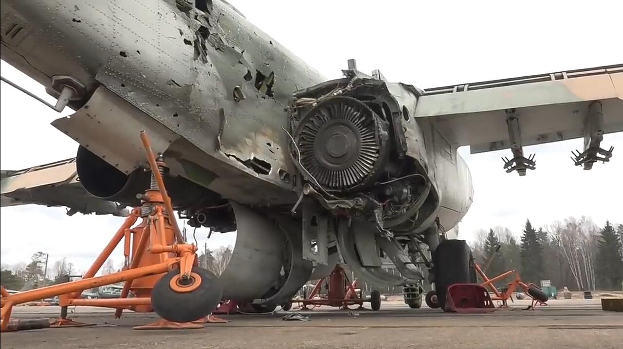 Meski Sempat Tersengat Rudal Panggul, Su-25 Berhasil Mendarat dengan Selamat
