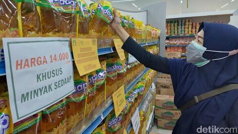 Ini Perbandingan Harga Minyak Goreng Indonesia &amp; Malaysia, Siapa Lebih Mahal?