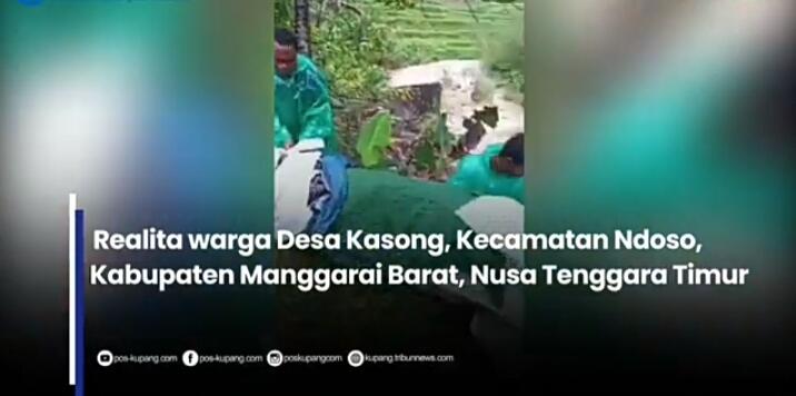 Infrastruktur Belum Merata, Warga NTT Harus Seberangi Sungai Saat Akan Makamkan Orang