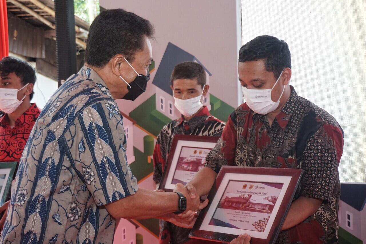 Gelontorkan Dana Hingga Rp 400 Juta, PT Djarum Bedah 10 Rumah di Kabupaten Pemalang
