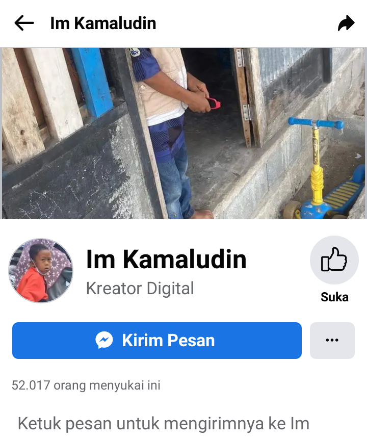 Hilang Sudah Penasaran Siapa Bocah yang Viral dengan Mengacungkan Jari Tengah