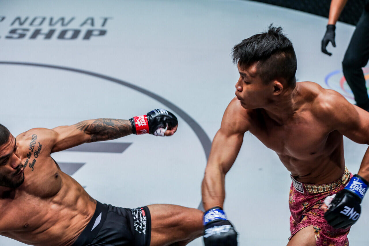 Torehan Ciamik Adrian Mattheis saat Tumbangkan Mantan Juara Dunia ONE Championship