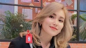 MUI: Ayu Ting Ting Terlalu Nikmati Status Jandanya, Maka KPI Diminta Bertindak