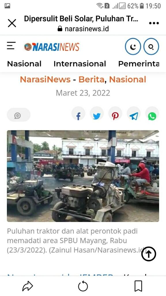 Sulit Menemukan Solar Puluhan Diesel Pembajak Sawah Geruduk SPBU Di Jember