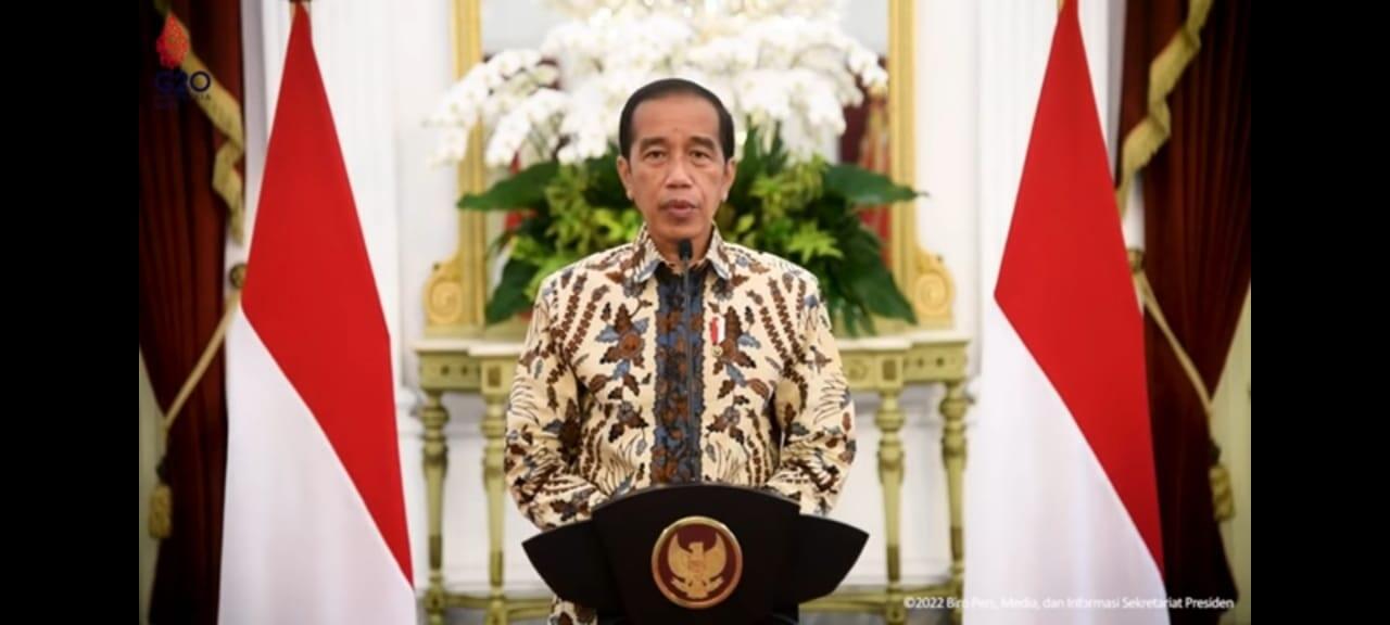 Presiden Jokowi Perbolehkan Tarawih Berjamaah dan Mudik Lebaran, Tapi..