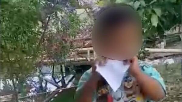 Kisah Bocah Bekasi Bikin Cemas Sebab Makan Sandal hingga Kertas
