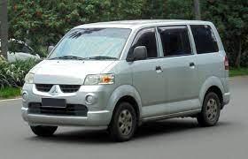 Serupa Tapi Tak Sama, Ini Tiga Mobil Kembar Yang Pernah Dijual