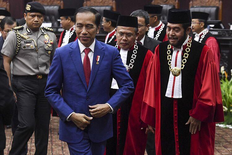 Pernikahan Ketua MK dan Adik Jokowi, Pengamat Bicara Tentang Konflik Kepentingan 