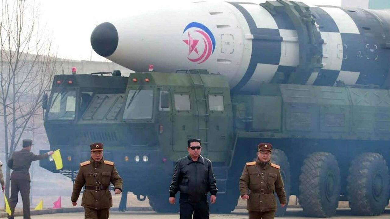 Rezim Kim Jong Un Uji Coba Hwasong-17, Inilah ICBM Monster Milik Korea Utara