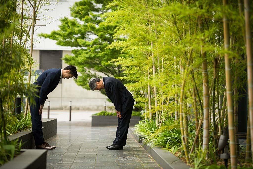Tentang Ojigi, Cara Hormat Orang Jepang