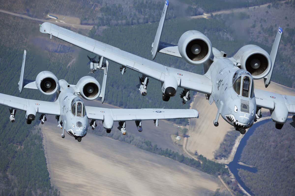 US Air Force Akan Pensiunkan 33 Unit F-22 Raptor dan Membeli Lebih Banyak F-15EX