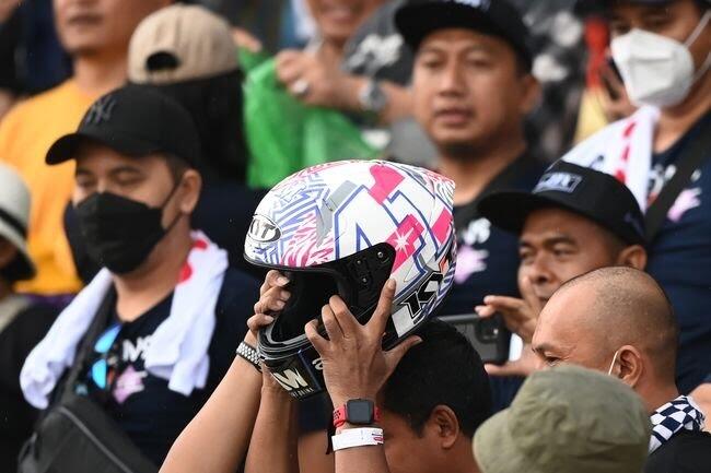 Separah Inikah Sampai Helm Hadiah Saja Harus Disita Negara? 