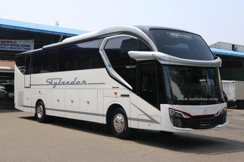 Inovasi Baru Skylander Karoseri New Armada, Layar LED Besar Di Belakang Bus!