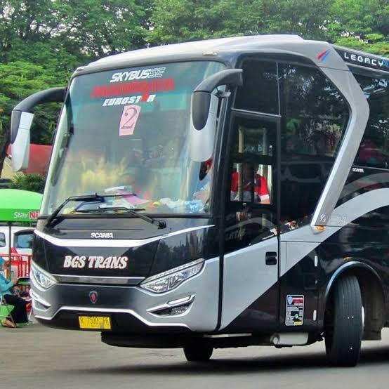 Plus Minus Sekat Bus, Aman Tapi Agak Bahaya