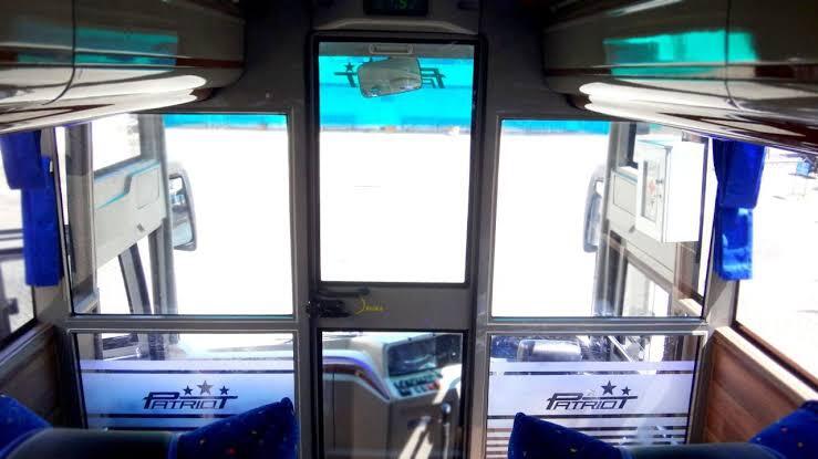 Plus Minus Sekat Bus, Aman Tapi Agak Bahaya