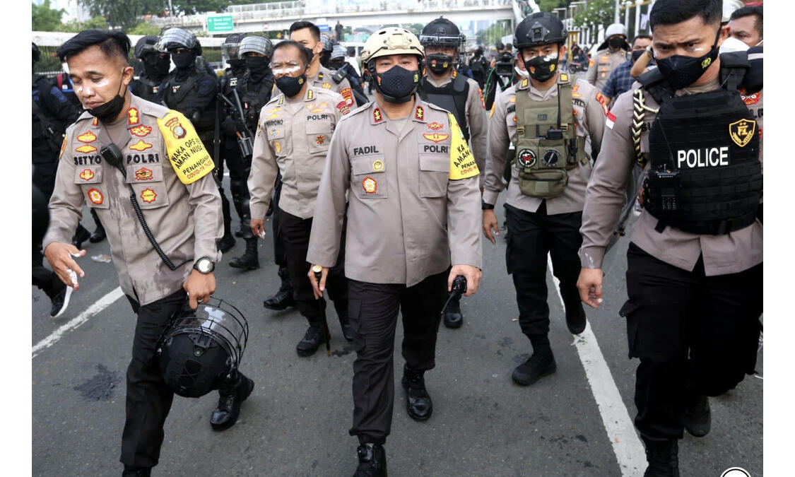 Ade Armando &amp; 6 Polisi Dikeroyok, Irjen Fadil: Kami Buru Pelaku Malam Ini