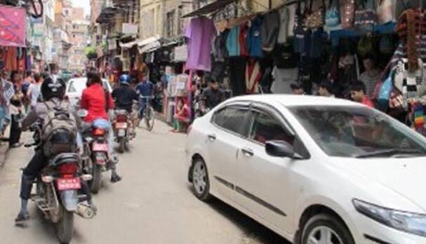 Pengemudi Pemula Wajib Tahu Ini Ketika Masuk Jalan(Kampung) Tidak Ada Garis Markanya