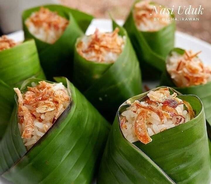 Minyak Goreng Mahal, Yuk Masak Telor Pakai Daun Pisang!