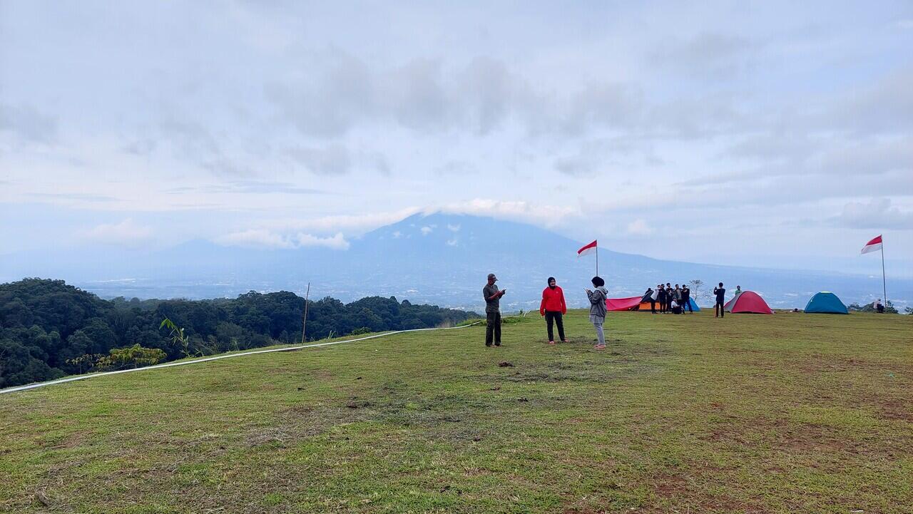 Camping dan Masak di Puncak Halimun Camp (Field Report)