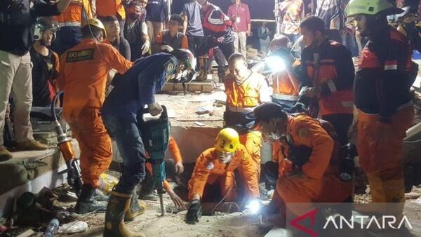 Bertambah, Korban Tewas Akibat Minimarket Ambruk di Kalsel Jadi 3 Orang