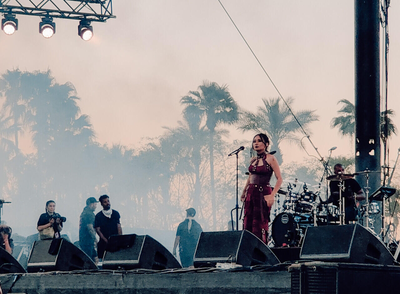 NIKI, Rich Brian &amp; Warren Hue Sukses Hentak Panggung Coachella 2022