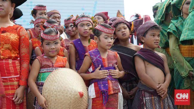 Filosofi &quot;Anakkon Hi Do Hamoraon Di Au&quot; Yang Kerap Terdengar di Suku Batak Toba