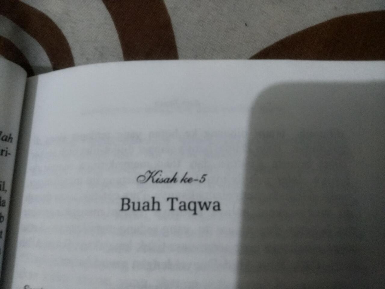 Review Buku Kisah-kisah Nyata Anti Hoax