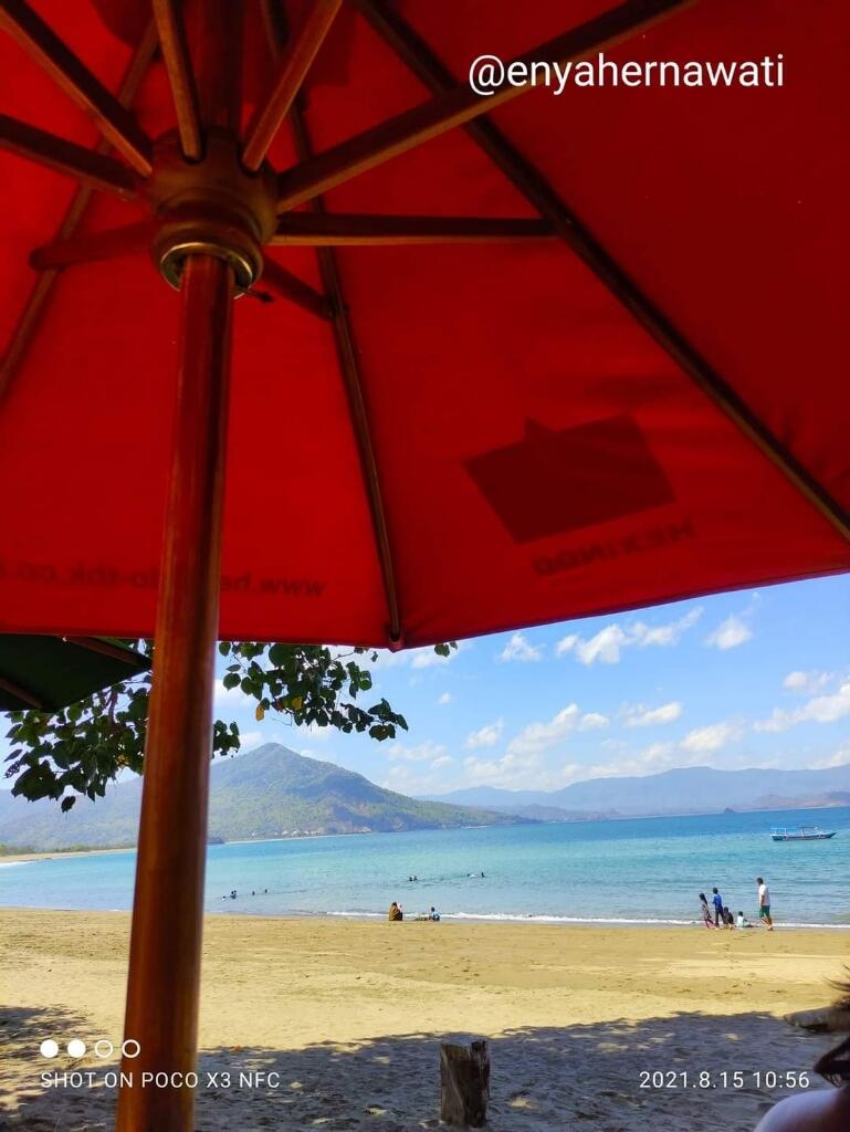 Pesona Pantai Balad di Taliwang, Kabupaten Sumbawa Barat, Nusa Tenggara Barat